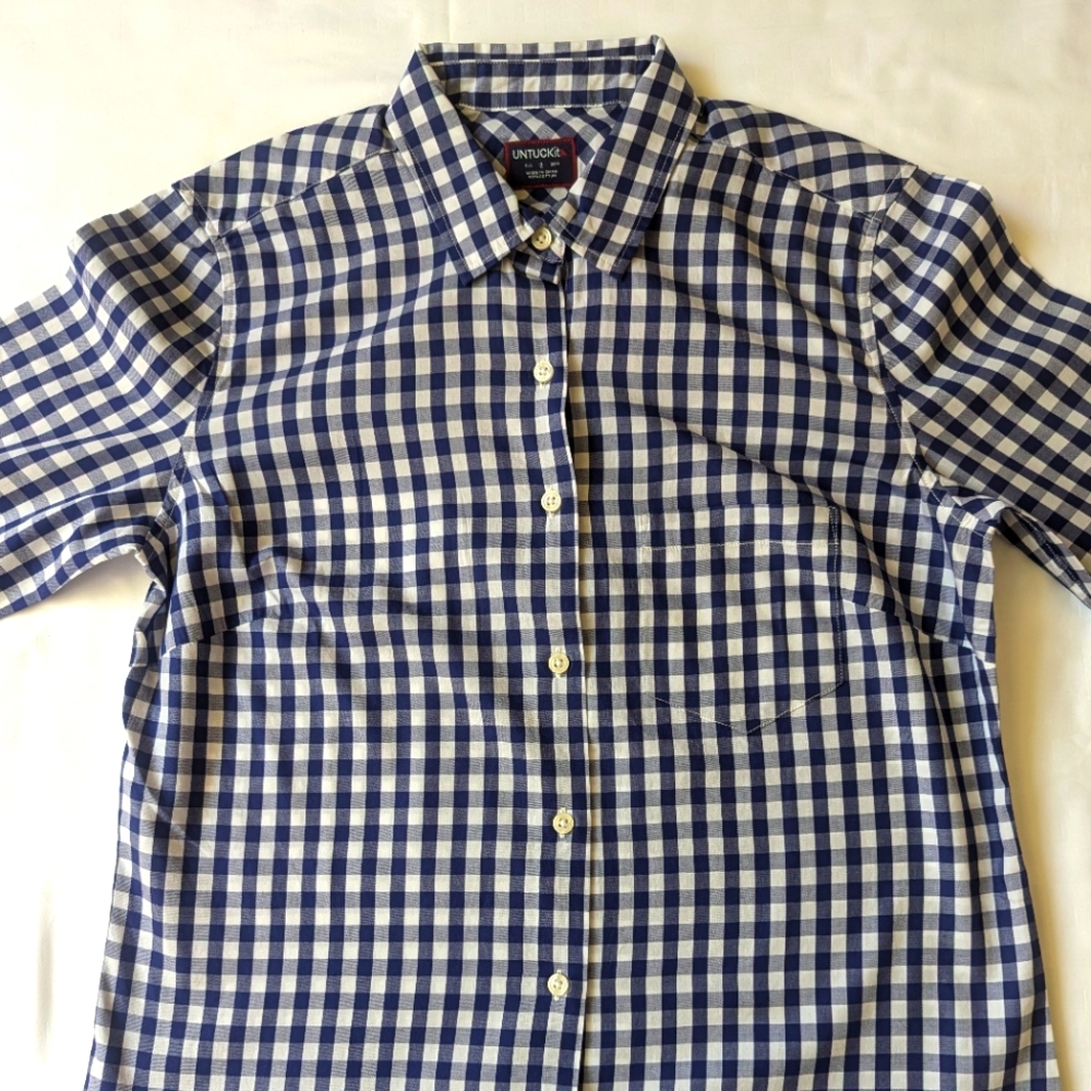 UNTUCKit Navy and White Plaid Button Down Shirt